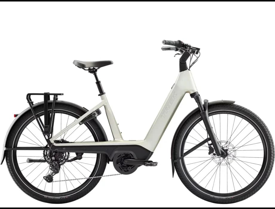 TREK Charter+ 4 R9 800 Wh Lowstep 2026 Lunar Silver