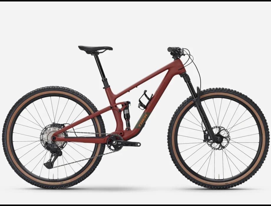 TREK Top Fuel 9.8 XT Di2 Gen 4 2026 Matte Sedona Red'Pennyflake