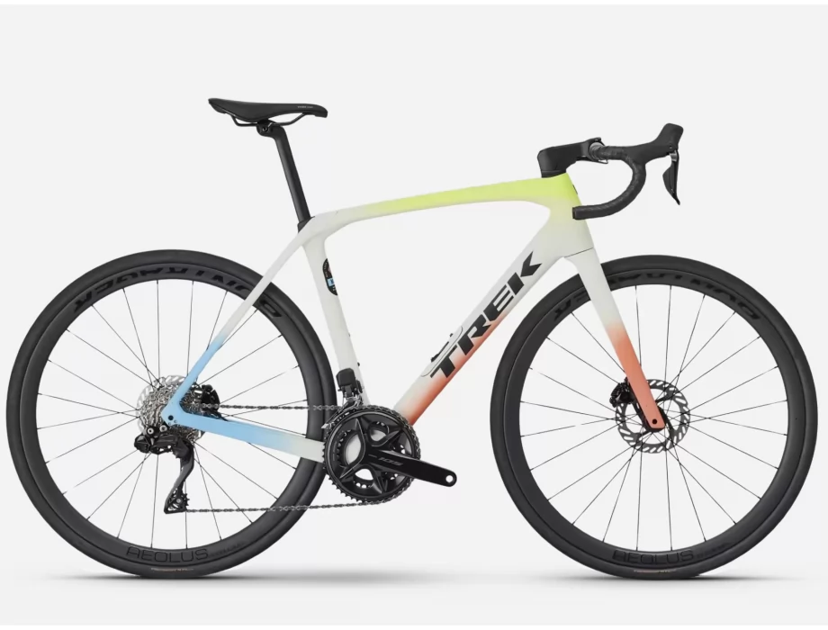 TREK Domane SL 6 Gen 4 2026 Era White'Glowstick'Coral Fade