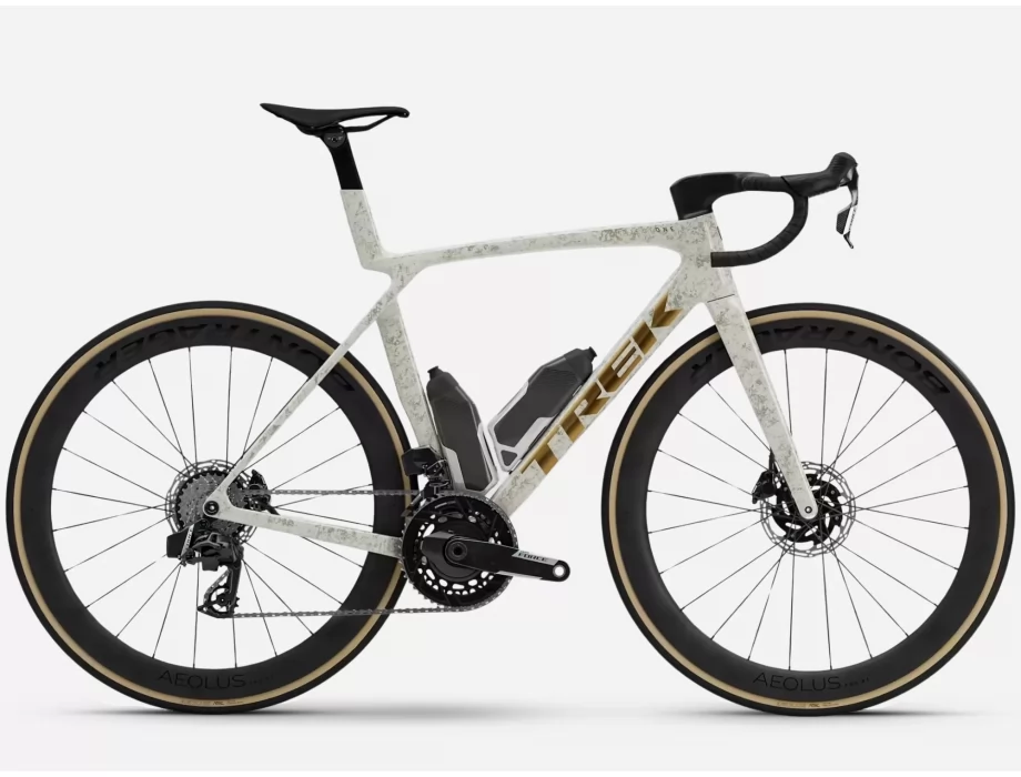 TREK Madone SLR 7 AXS Gen 8 2026 Era White'Supernova Marble